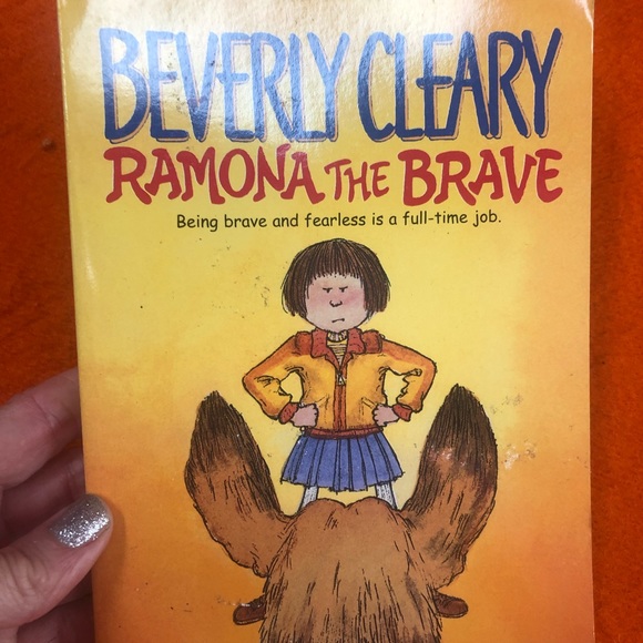 Beverly Clearly paperback books - Picture 4 of 7